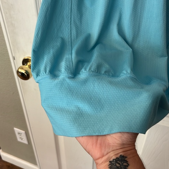 Lululemon built in sports bra tank - Picture 6 of 6